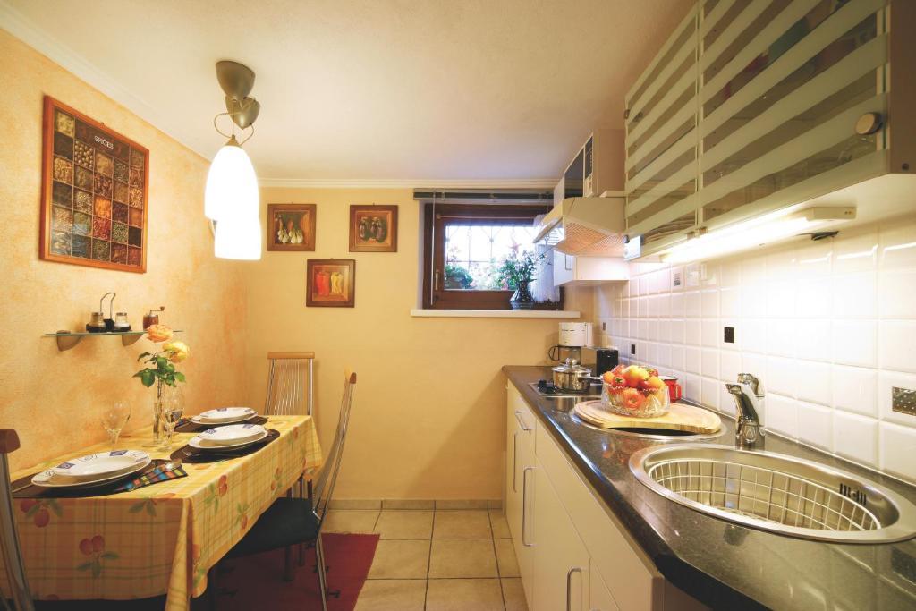 Apartment Haus Schatz Kitzbühel Quarto foto